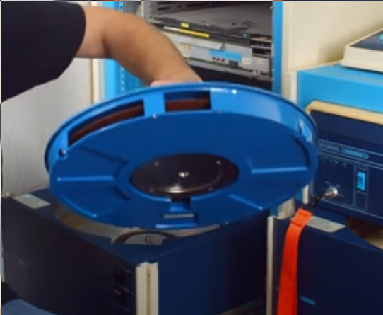 servers/tech-tangent 5MB HDD cartridge.jpg